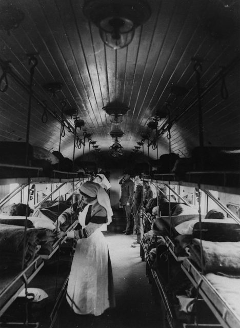 Interior of a ward on a British Ambulance Train