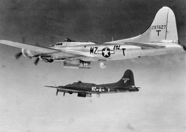 Camouflaged and unpainted 413th Squadron B-17Gs.