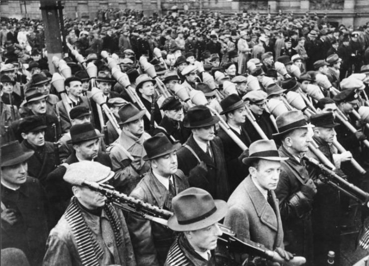 Volkssturm marching, November 1944. By Bundesarchiv – CC BY-SA 3.0 de