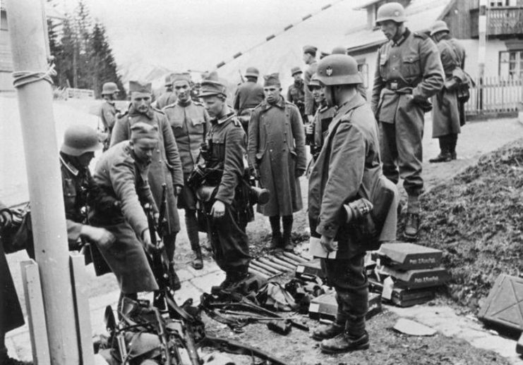 Yugoslav infantry surrendering. By Bundesarchiv – CC BY-SA 3.0 de