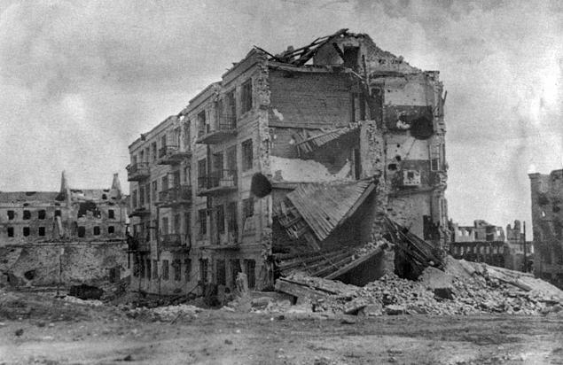 Pavlov’s House in 1943