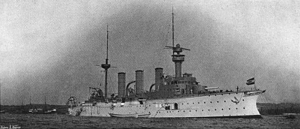 German Cruiser SMS Vineta was deployed to bombard Fort San Carlos.