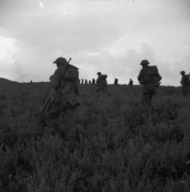 The British Army in Tunisia 1942.