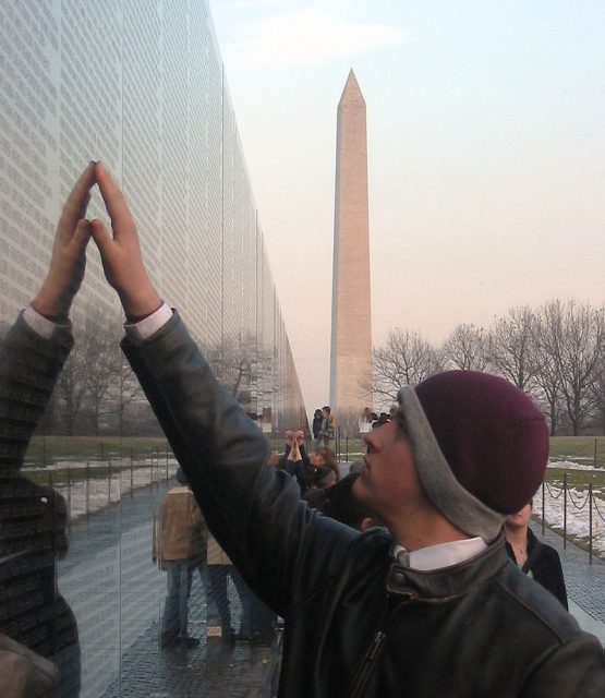 Vietnam Memorial in Washington D.C. – Skyring CC BY-SA 3.0