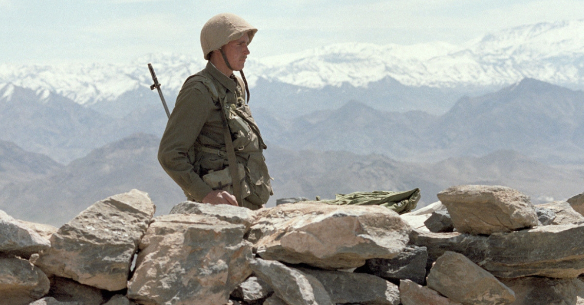 Photo: A Soviet soldier-internationalist guards the Afghan roads / RIA Novosti archive, image #21225 / A. Solomonov / CC-BY-SA 3.0