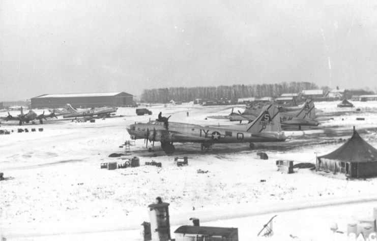 B-17s of the 401st Bomb Group, Deenethorpe Airfield England, 1944.