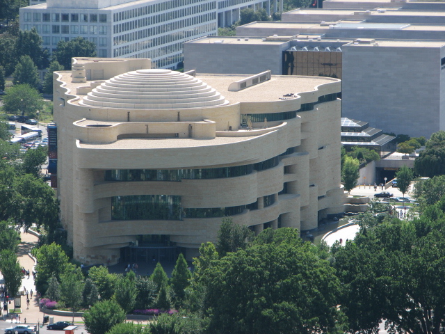 View of the Smithsonian American Indian Museum from the United States Capitol dome. Photo: Rebel At / CC-BY-SA 2.5