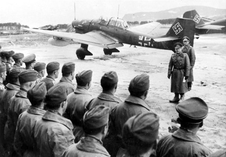 Erhard Milch addressing a Ju 87 staffel on a Norwegian airfield. Photo: Bundesarchiv, Bild 101I-760-0165N-26 / Lange / CC-BY-SA