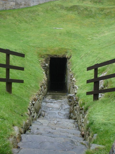 Burghead well approach Photo by I, Calgacus CC BY-SA 3.0