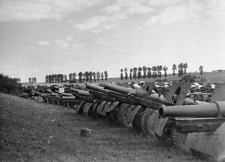 Operation Barbarossa- Most likely photo of Russian equipment that fell into German hands in early days of the war. Comment – These appear to be Canon de 155 C modèle 1917 Schneider. Possibly Polish guns.