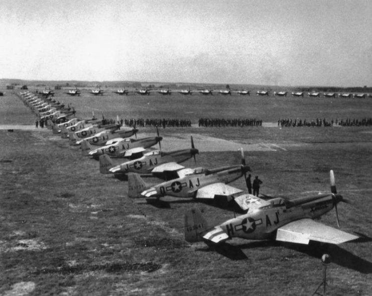 P-51Mustangs 354 Fighter Group 356 Fighter Squadron