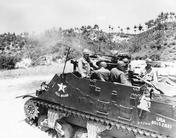 Howitzer Motor Carriage M7 in Korea (1951)