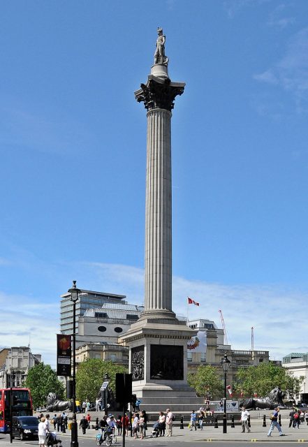 Monument in Trafalgar Square in London built to commemorate Admiral Horatio Nelson. By William Railton. 1840-1843.Photo: Beata May CC BY-SA 3.0