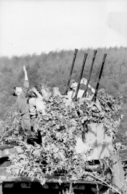 Luftwaffe flak unit.Photo: Bundesarchiv, Bild 101I-022-2926-37 / Wolff/Altvater / CC-BY-SA 3.0