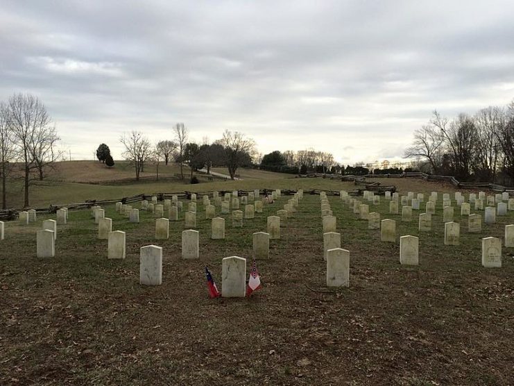 Confederate Graves today at the Mill Springs Battlefield. By Trinitarian Creek CC BY-SA 4.0