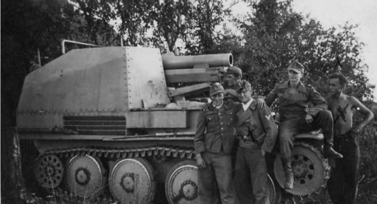 Crew and their Grille Ausf. K