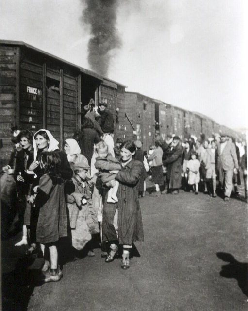 Deportation of 10,000 Polish Jews to Treblinka during the liquidation of the ghetto in Siedlce