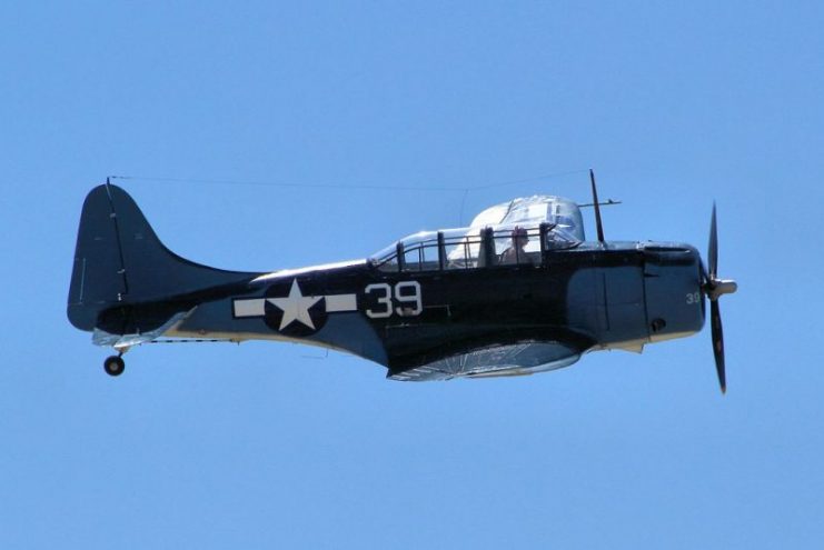 Douglas SBD-5 Dauntless – Chino Airshow 2014.Photo: Airwolfhound CC BY-SA 2.0