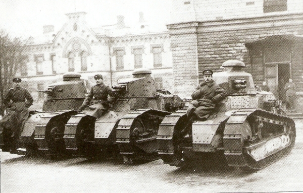 EST-Tanks-FT-17-3