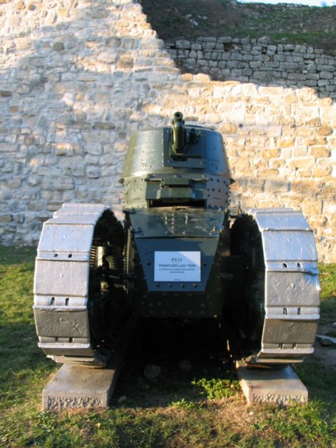 French tank Renault FT, Belgrade Military Museum, Serbia.Photo Andrei Romanenko CC BY-SA 3.0