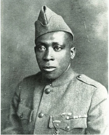 Henry Lincoln Johnson in uniform.1917