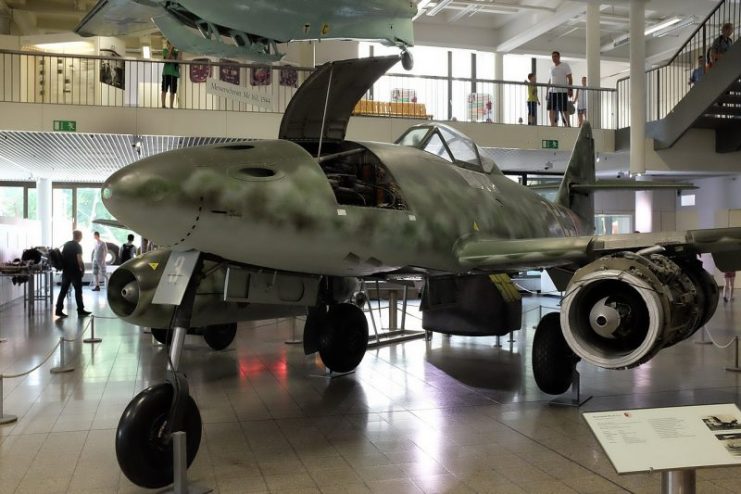 Messerschmitt 262 at the Deutsches Museum. München. Photo by Nicola Girogine / CC BY-SA 4.0