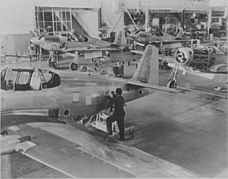 Production of A-36A fighter planes at North American Aviation at Inglewood, California (USA), in October 1942.