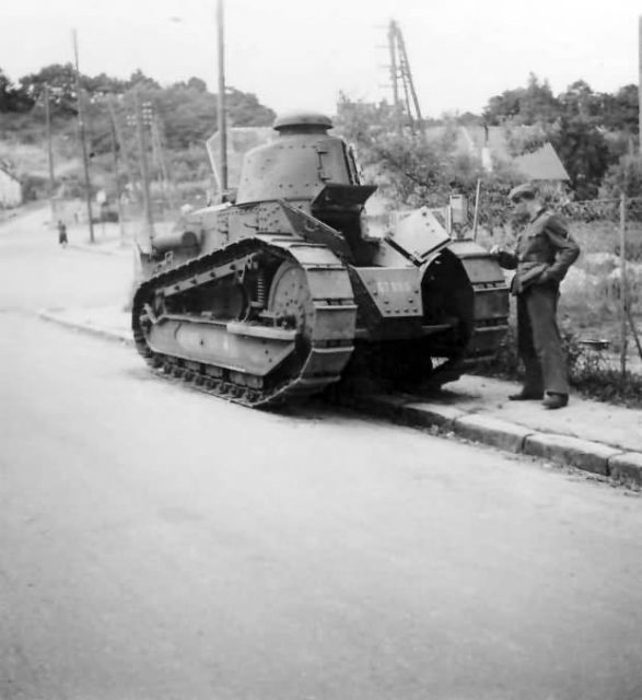 Renault FT 17 light tank