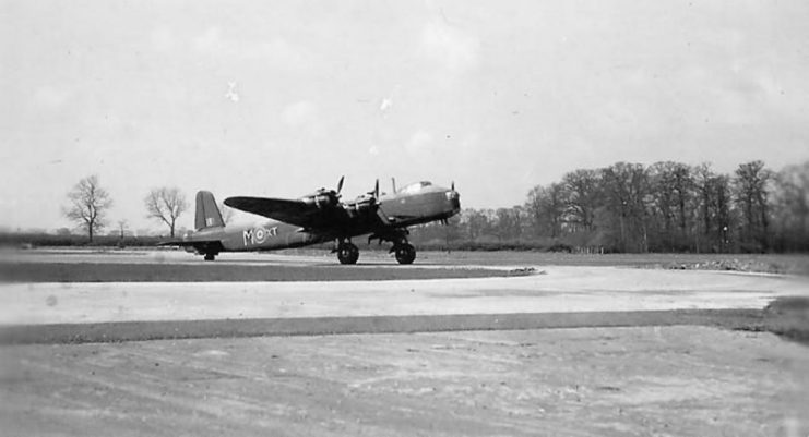 Short Stirling code XT-M of No. 1657 Heavy Conversion Unit RAF