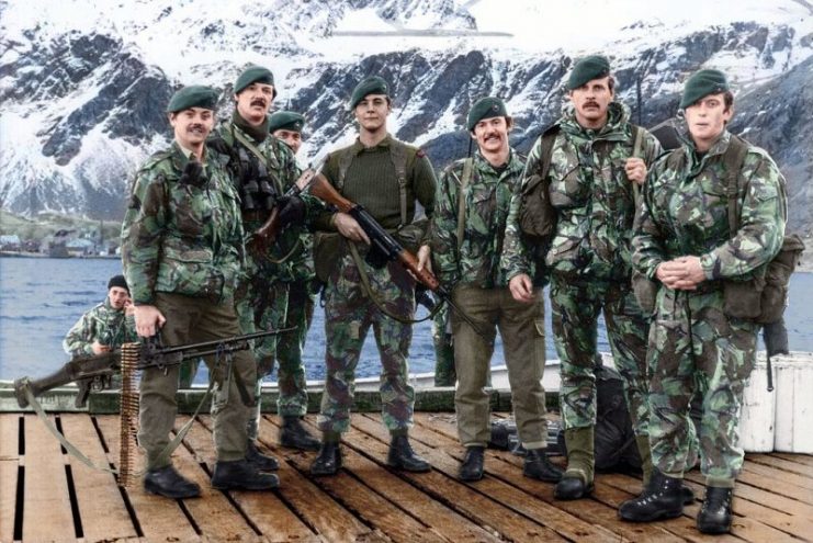 Royal Marines of M Company, 42 Commando at Gytviken after recapturing South Georgia (recolored from B&W). Photo: Fz81z6 / CC BY-SA 4.0