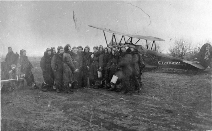 Soviet Pilots of the 46th Female Aviation Regiment in front of a Po-2