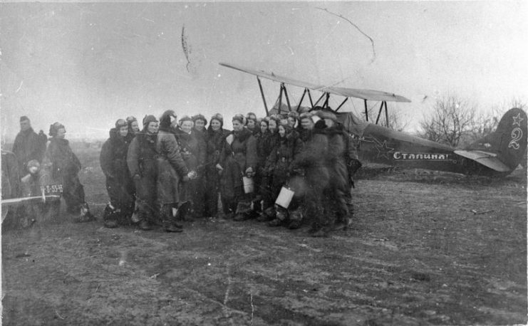 Soviet Pilots of the 46th Female Aviation Regiment in front of a Po-2
