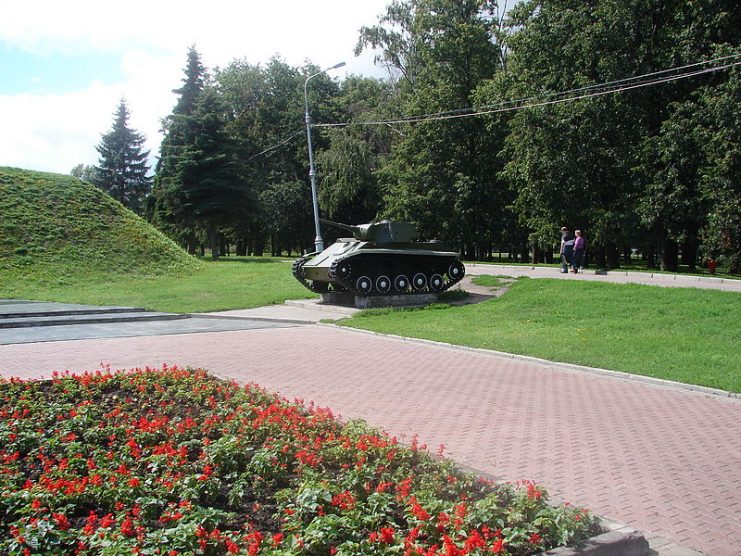 T-70 tank in Velikiy Novgorod.Photo Quinn Dombrowski CC BY-SA 2.0