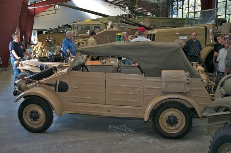 Tan Volkswagen Kübelwagen.Photo Sean O’Flaherty CC BY-SA 3.0