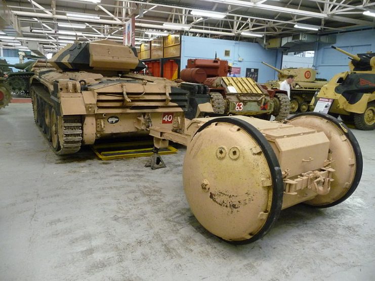 Tank Cruiser Mark VI A15, Crusader III & Rotatrailer.Photo Simon Q CC BY 2.0