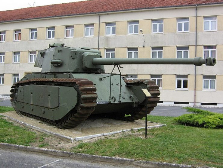 ARL 44 at Mourmelon-le-Grand. By The shadock – CC BY-SA 3.0