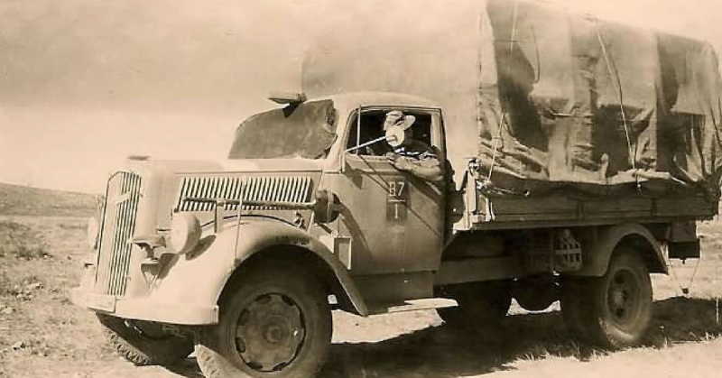 Afrika Korps Unit Marked Opel Blitz Truck LKW