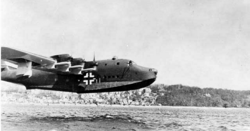 A BV 222 landing. 