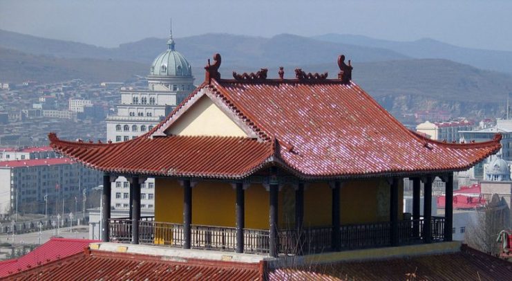 Suifenhe townview from Budda’s monastery. By WT-ru) Digr CC BY-SA 3.0