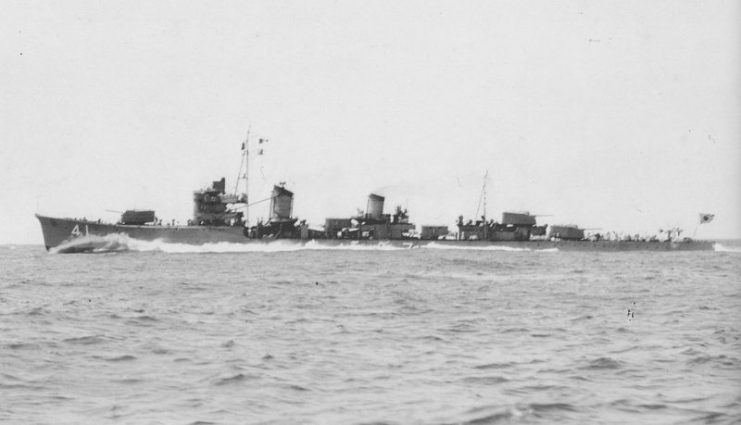 Yamagumo underway on 15 September 1939.
