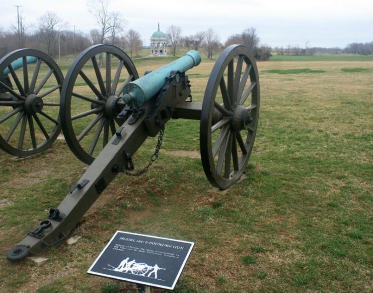6-pounder gun at Antietam battlefield. By Muhranoff – CC BY-SA 4.0