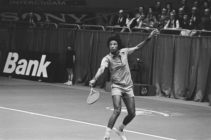 Arthur Ashe, winning the 1975 ABN World Tennis Tournament in Rotterdam. By Rob Bogaerts CC0