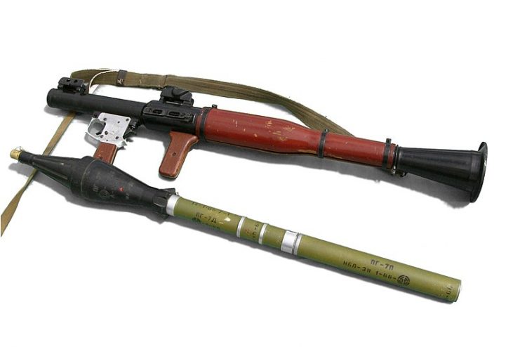 RPG-7 with warhead detached. By Michal Maňas CC BY 2.5
