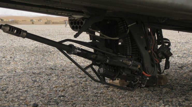 An M230 Chain Gun mounted on an AH-64 Apache. By Jonathan Mallard CC BY 2.0