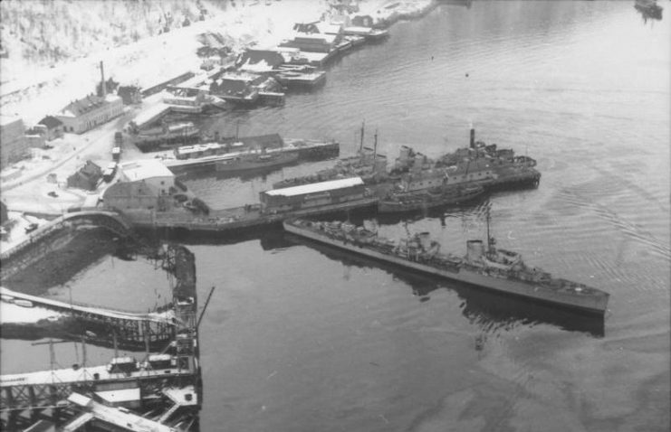 German destroyers at Narvik after their capture of the strategic port. By Bundesarchiv Bild CC-BY-SA 3.0