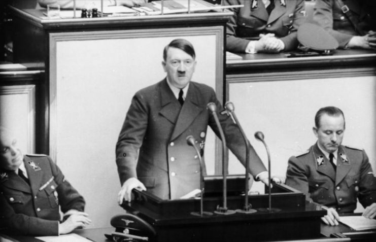 Speaking in Reichstag –May 4, 1941 By Bundesarchiv, Bild 101I-808-1238-05 / CC-BY-SA 3.0