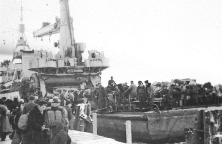 Refugees fleeing from Königsberg before the advancing Red Army in 1945.Photo: Bundesarchiv, Bild 146-1972-093-65 / CC-BY-SA 3.0