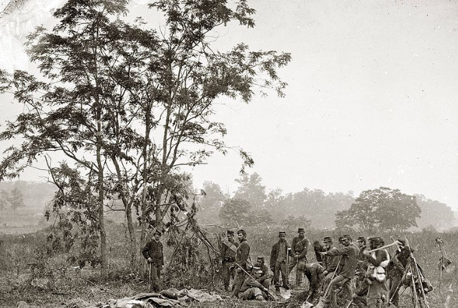 Burial crew of Union soldiers after the Battle of Antietam, September 1862