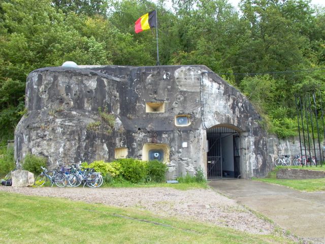 Main entrance to the Eben-Emael fort. By Klemens CC BY-SA 2.5