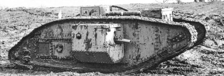 Mark V “male” tank, showing short 6-pounder (57-mm) Hotchkiss gun in right sponson